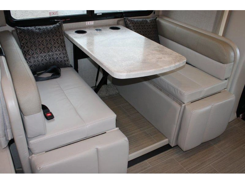 Thor Motor Coach Tiburon 24fb 2022