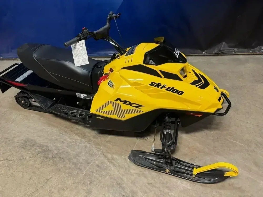 Ski-doo Mxz 200 2027