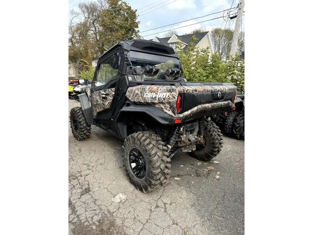 2024 Can-Am Commander XMR 1000R