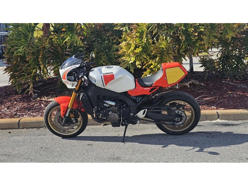 2024 Yamaha Xsr900