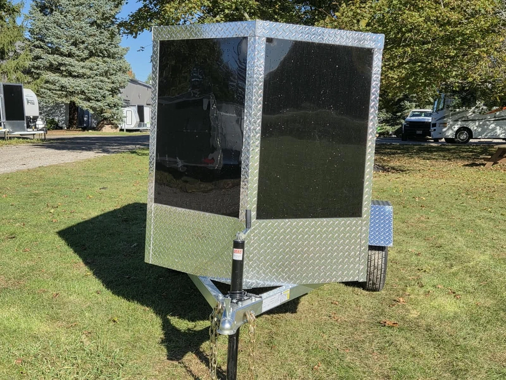 2027 Rhino Galvanized Enclosed 4' X 8' Ramp