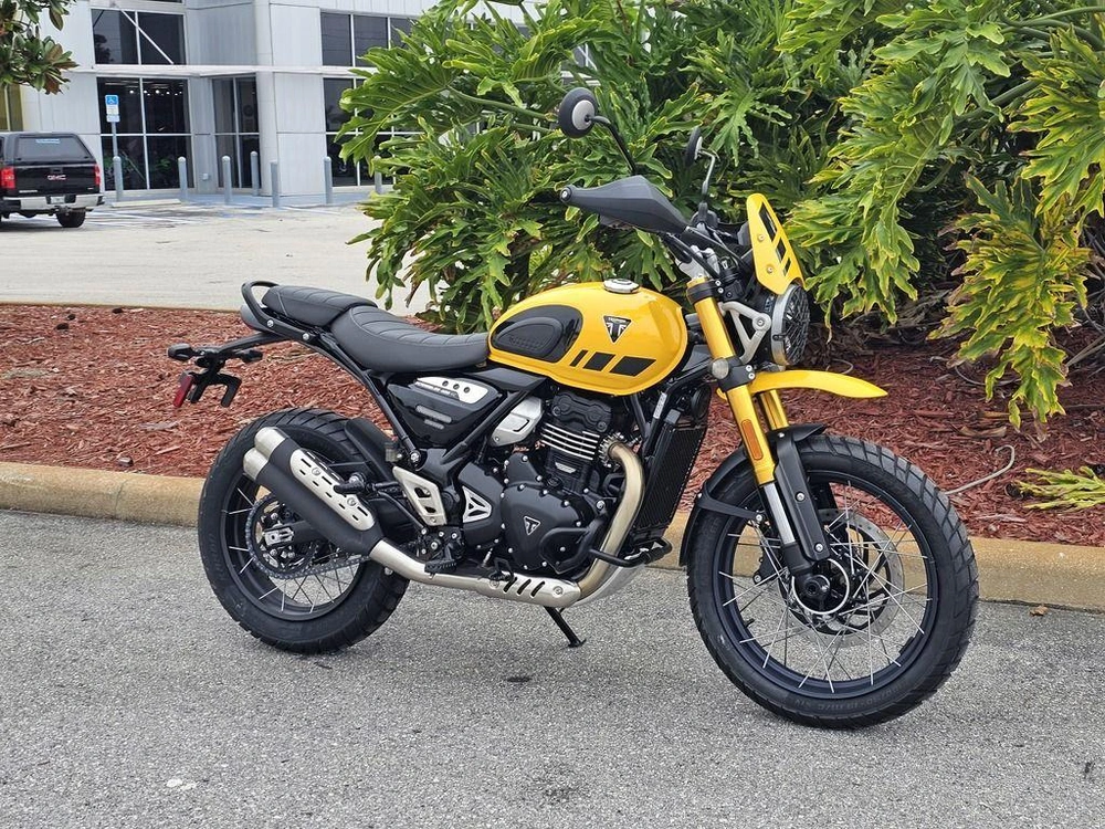 2026 Triumph Scrambler 400 Xc Racing Yellow