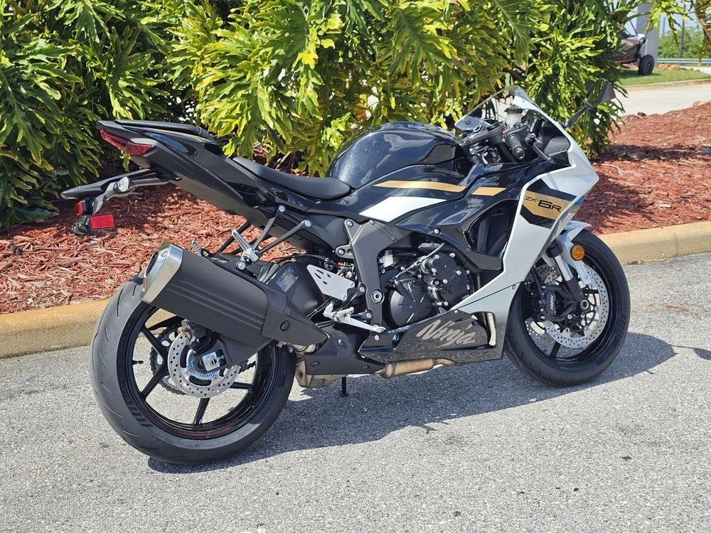 2026 Kawasaki Ninja® Zx™-6r Abs