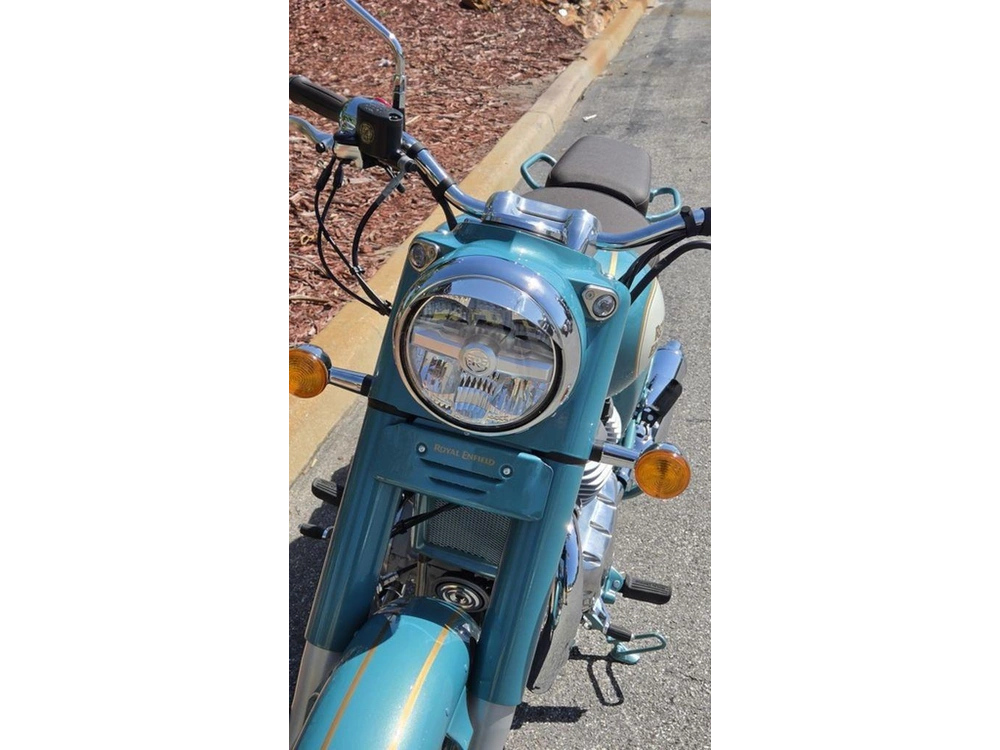2026 Royal Enfield Classic 650 Classic Teal