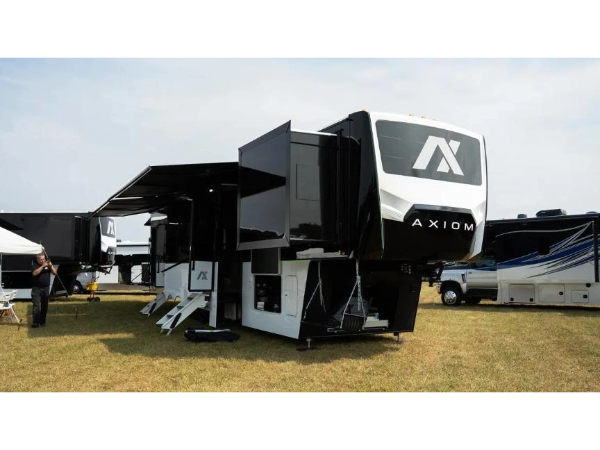2027 Other Axiom Vendetta V4250sp