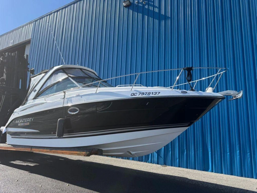2022 Monterey Boats 295 Ss