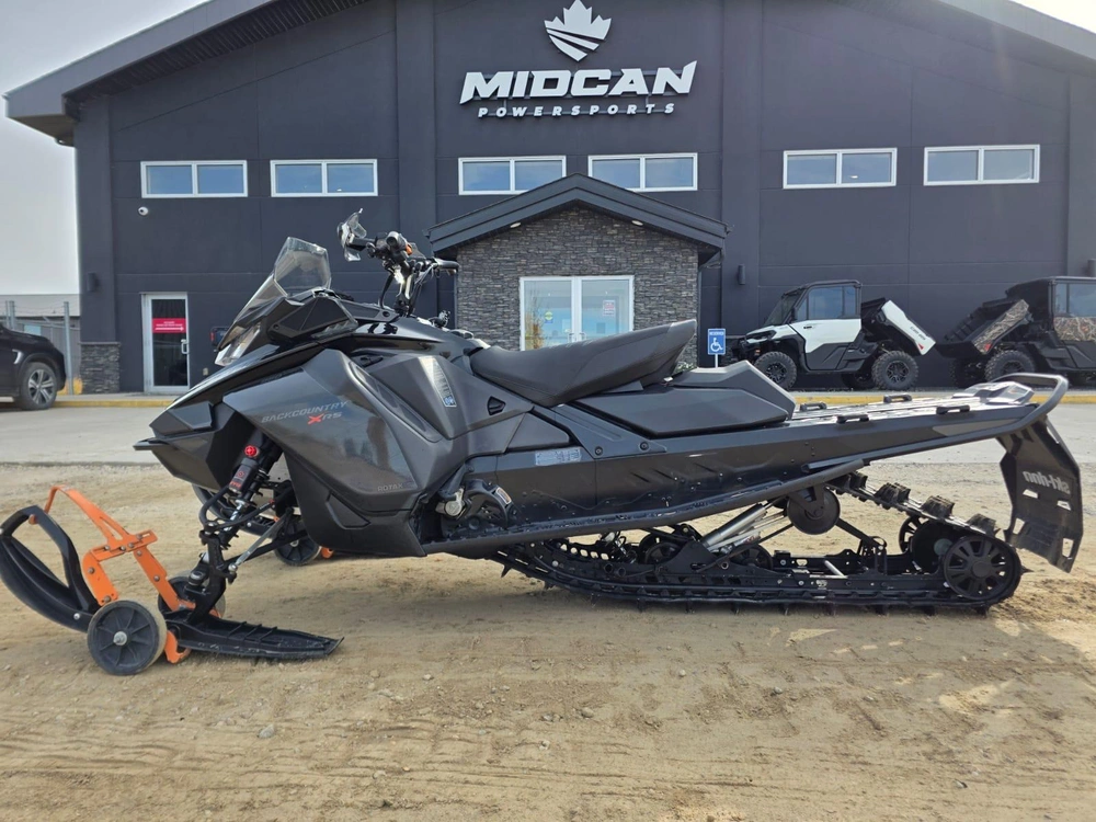 2023 Ski-doo Backcountry 850 Xrs 146x2