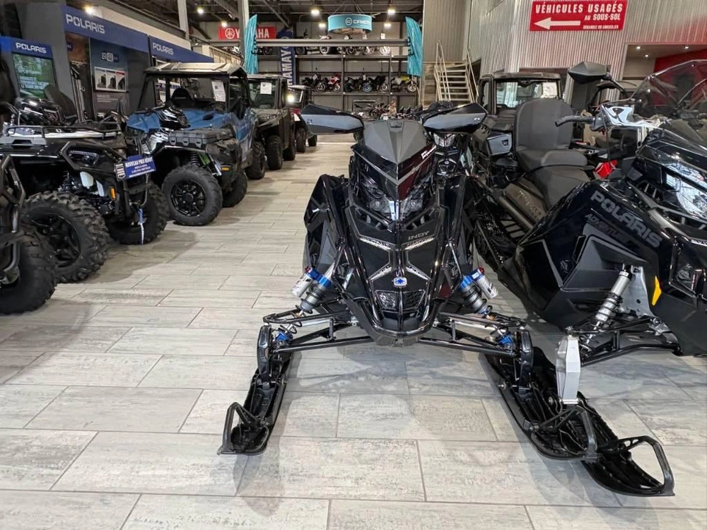 Polaris 9r Indy Xcr 137 Caméra Gopro Max2 Gratuite 2027