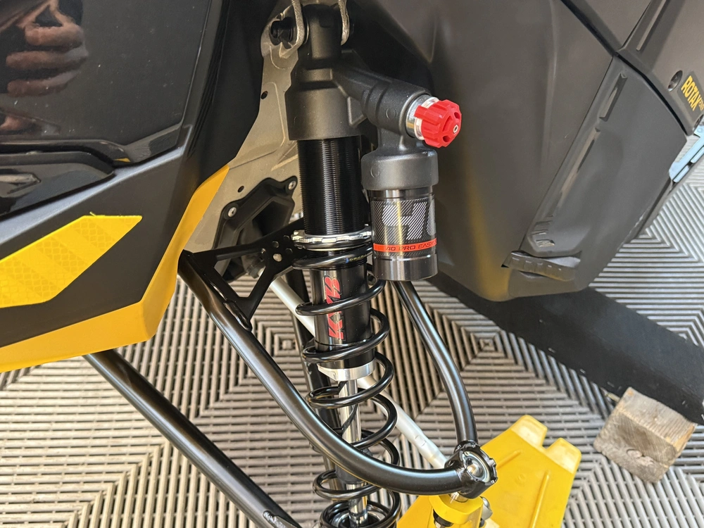 2027 Ski-doo Summit Hce 154 3p