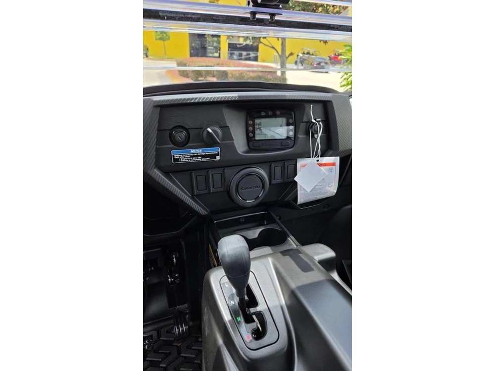 2025 Kawasaki Teryx4™ S Le