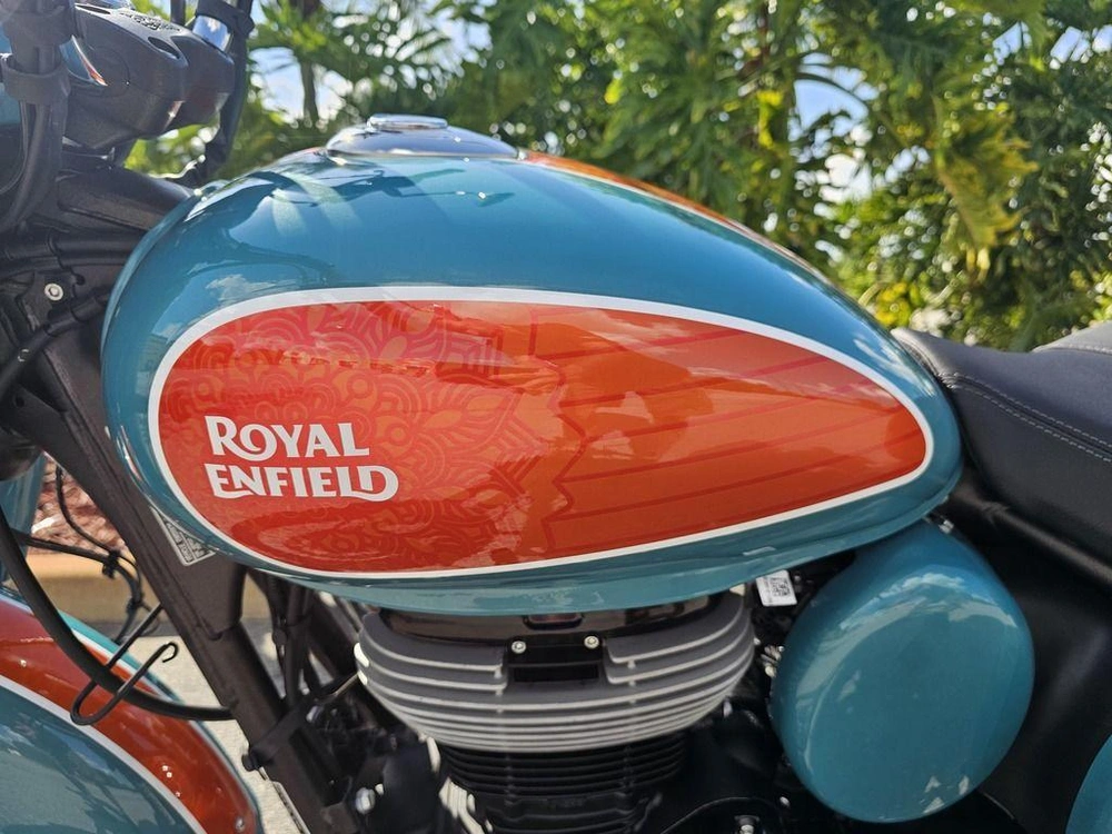 2026 Royal Enfield Goan Classic 350 Trip Teal