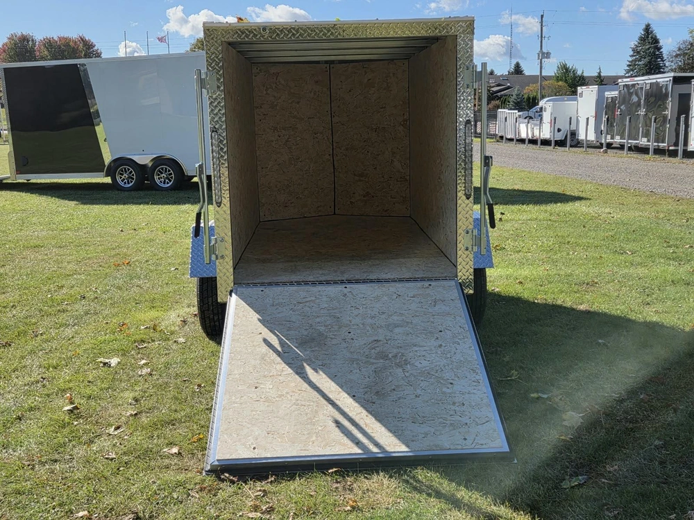 2027 Rhino Galvanized Enclosed 4' X 8' Ramp