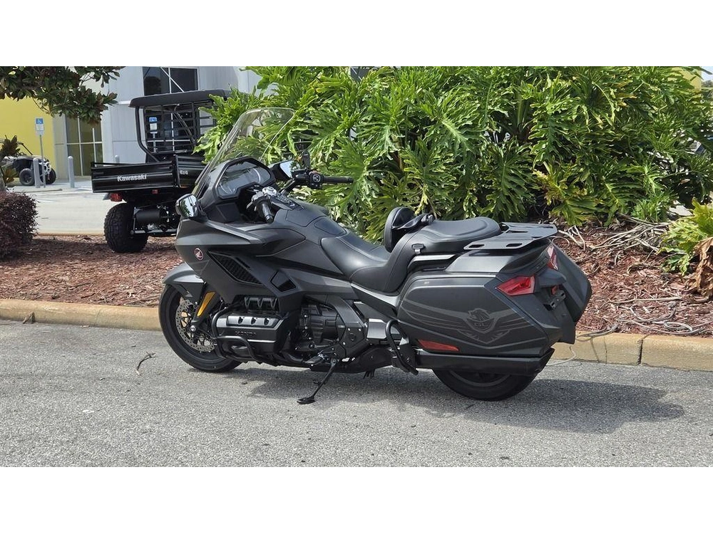 2025 Honda Gold Wing 50th Anniversary Dct