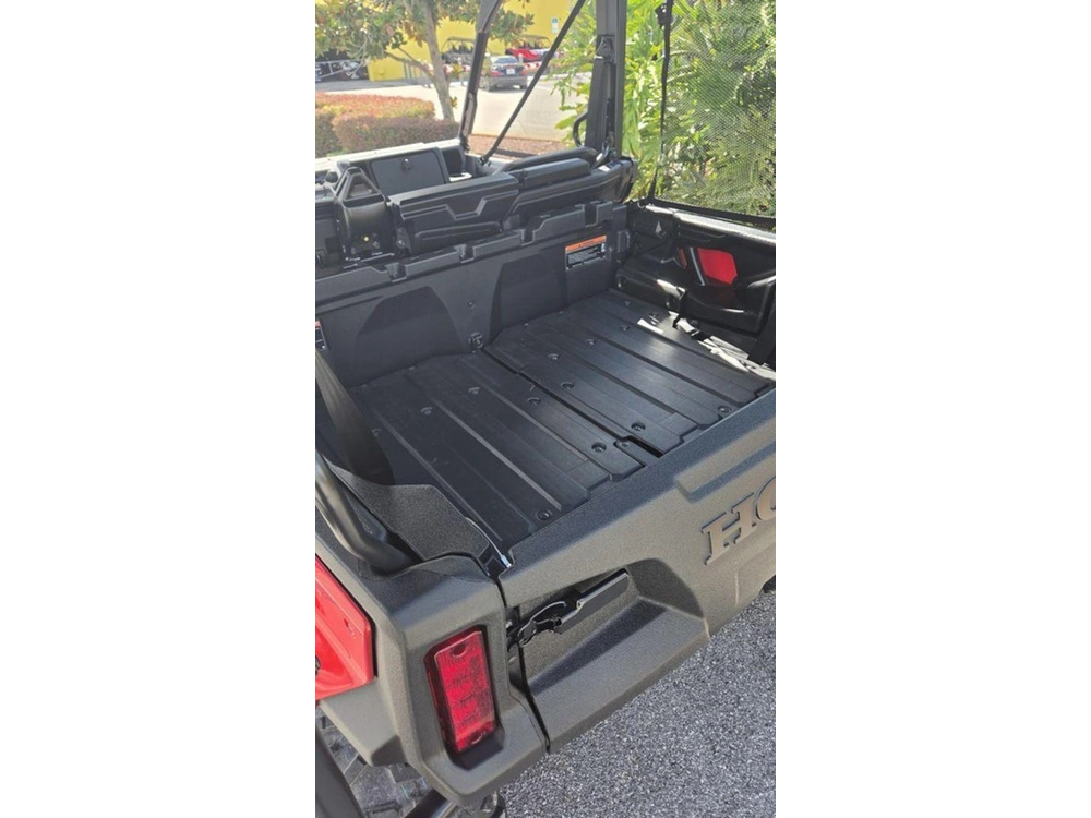 2026 Honda Pioneer 1000-5 Deluxe