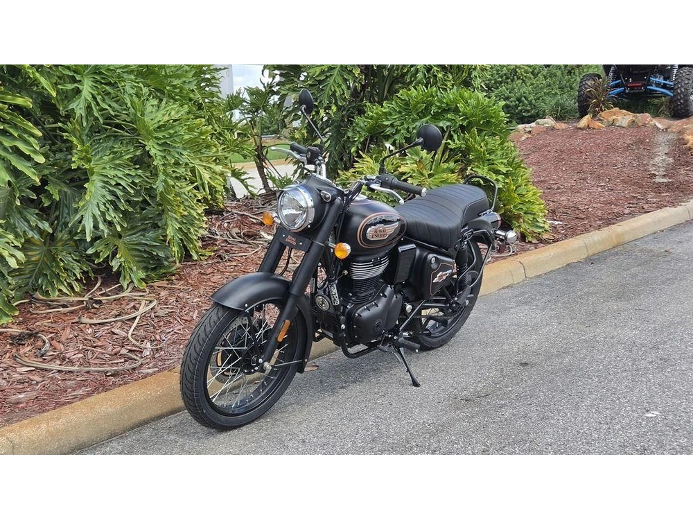 2027 Royal Enfield Bullet 350 Black Gold