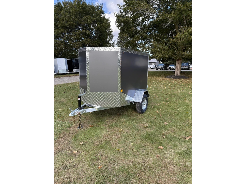 2027 Rhino Galvanized Enclosed 4' X 6' Sa Ramp