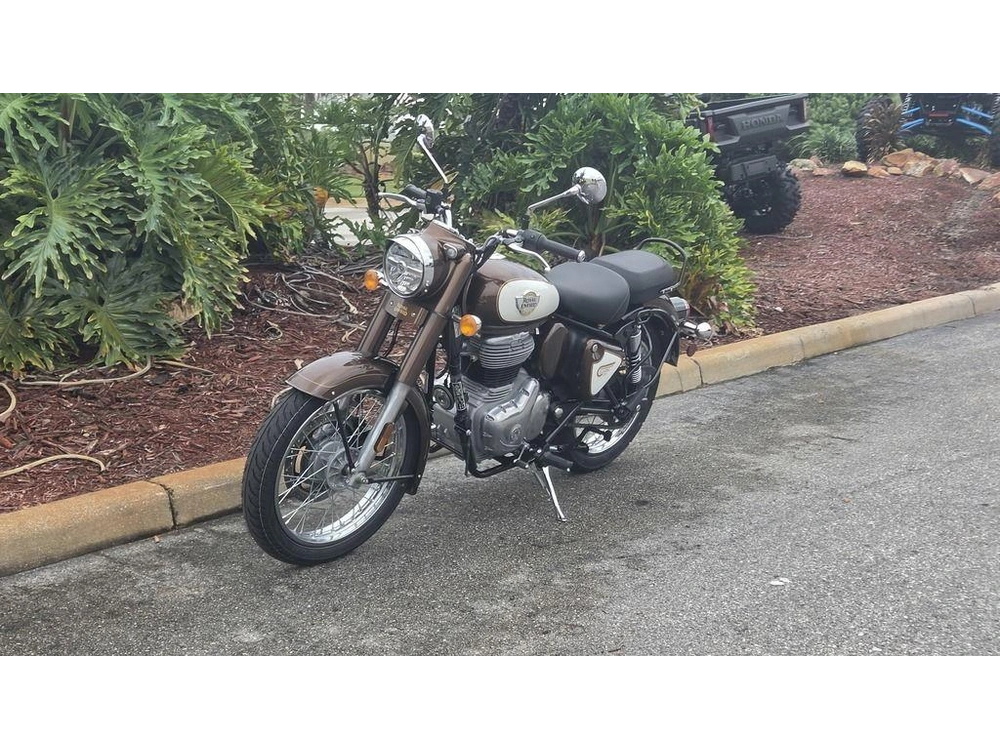 2027 Royal Enfield Classic 350 Medallion Bronze