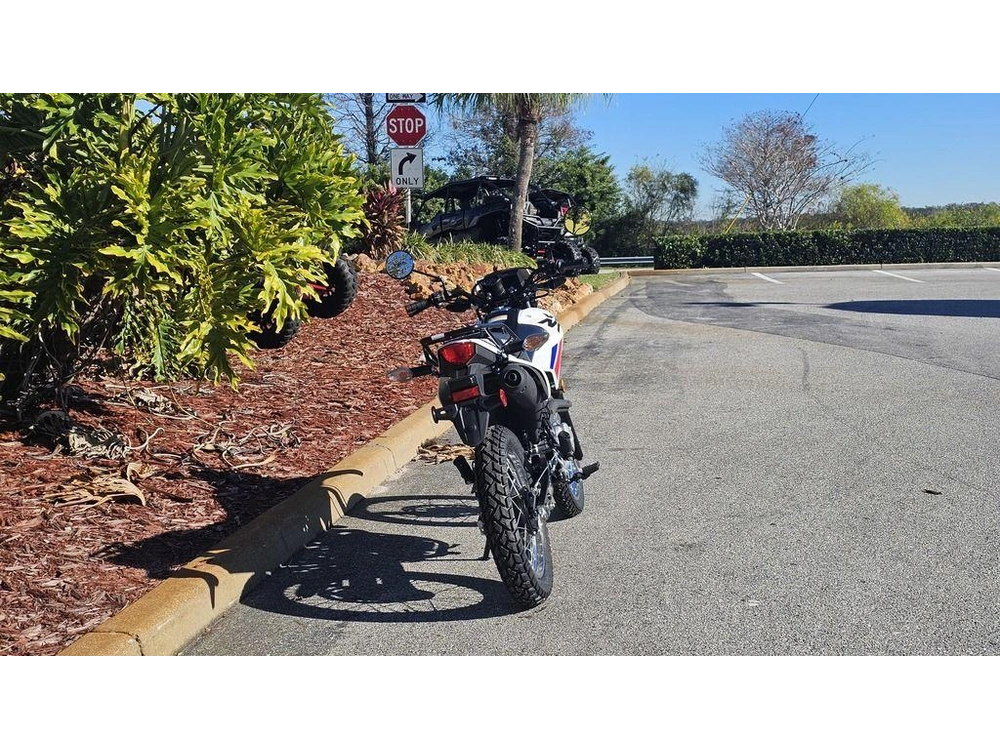 2026 Honda Xr150l