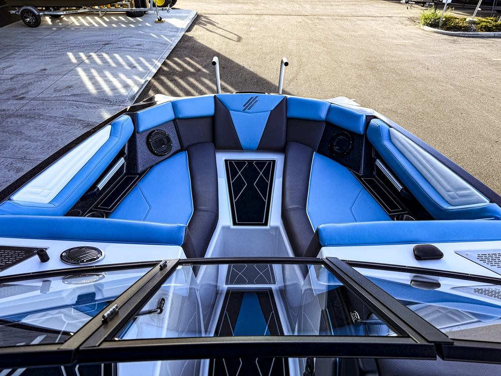 2027 Atx Surf Boats 22 Type-s alt