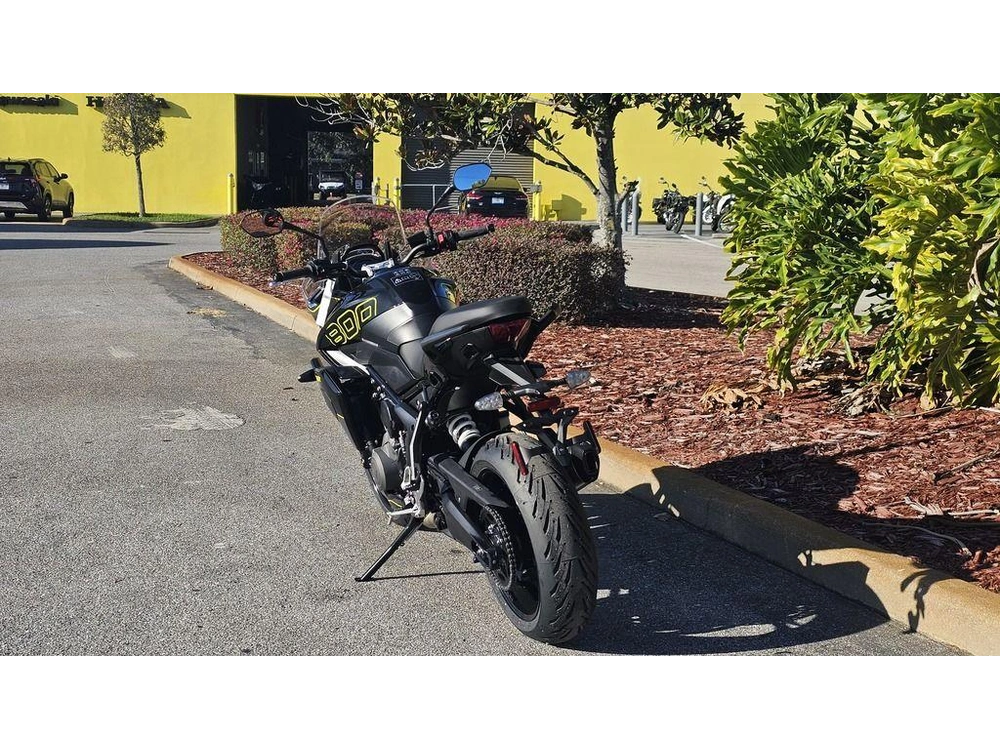 2026 Triumph Tiger Sport 800 Sapphire Black