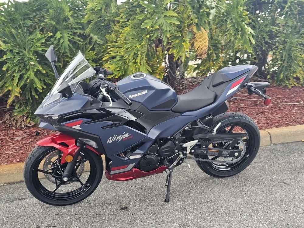 2026 Kawasaki Ninja® 500 Se Abs