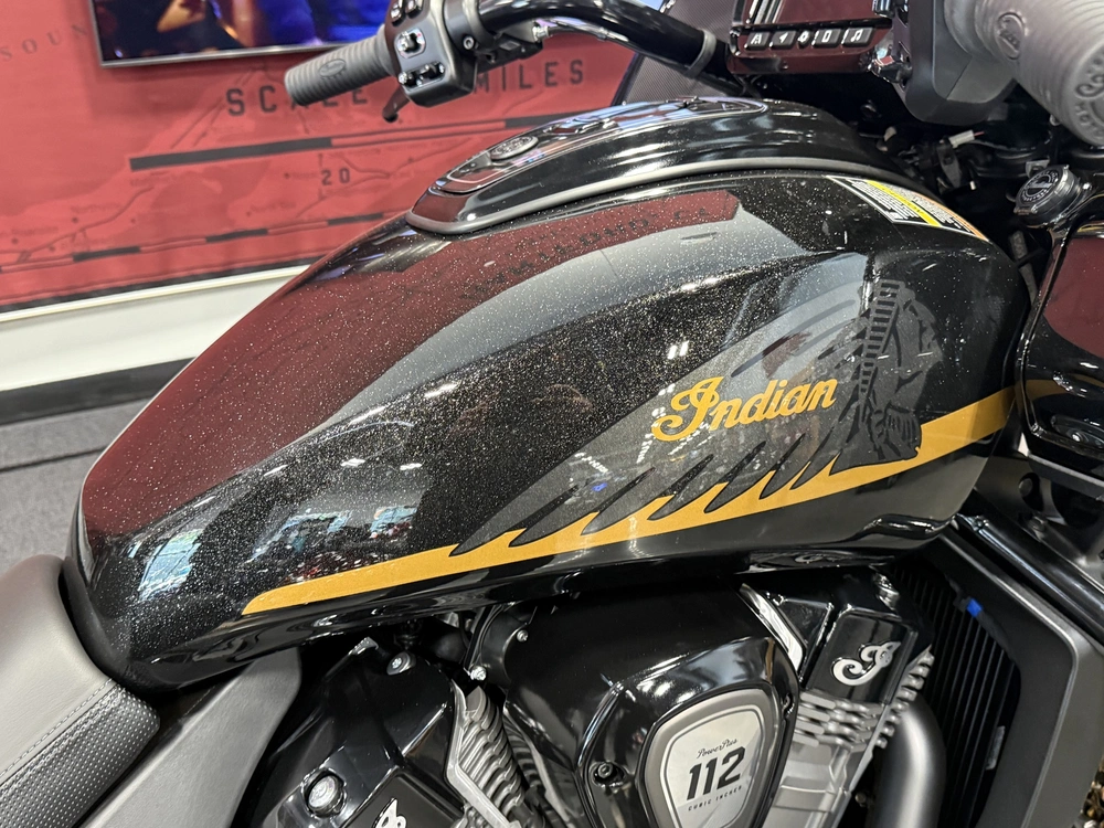 2026 Indian Motorcycle Challenger Dark Horse 112