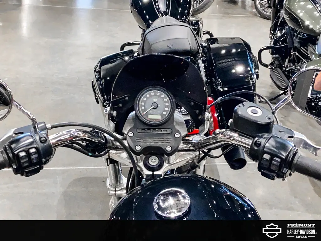 Harley-Davidson XL883 SPORTSTER 2014