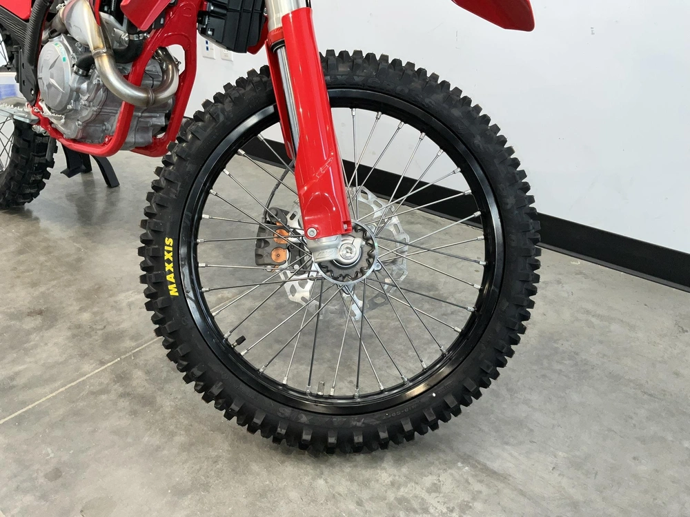 2027 Gas Gas Mc 250f alt