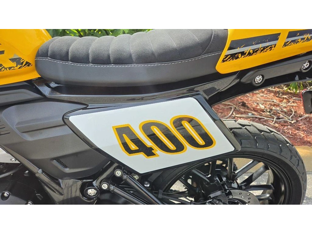 2026 Triumph Tracker 400 Racing Yellow
