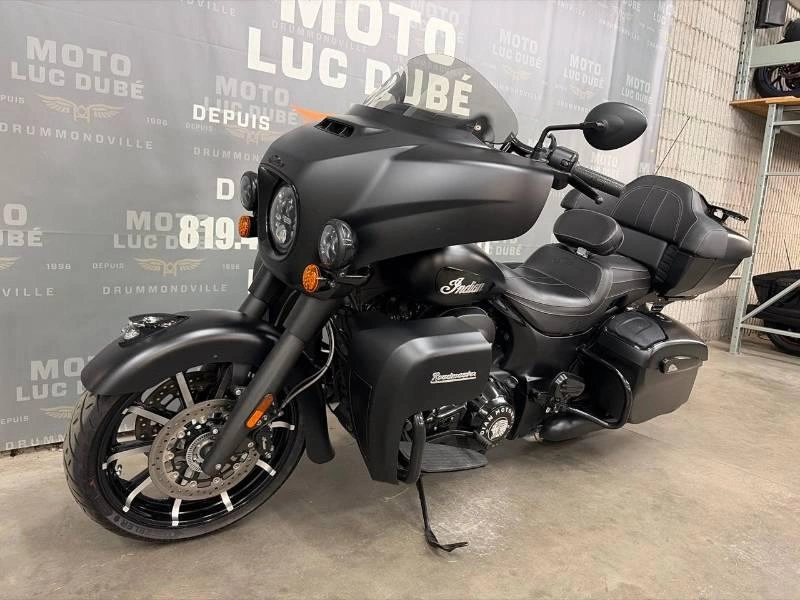 2022 Indian Motorcycle Roadmaster Dark Horse