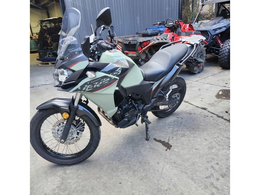 Kawasaki Versey-x 300 2025