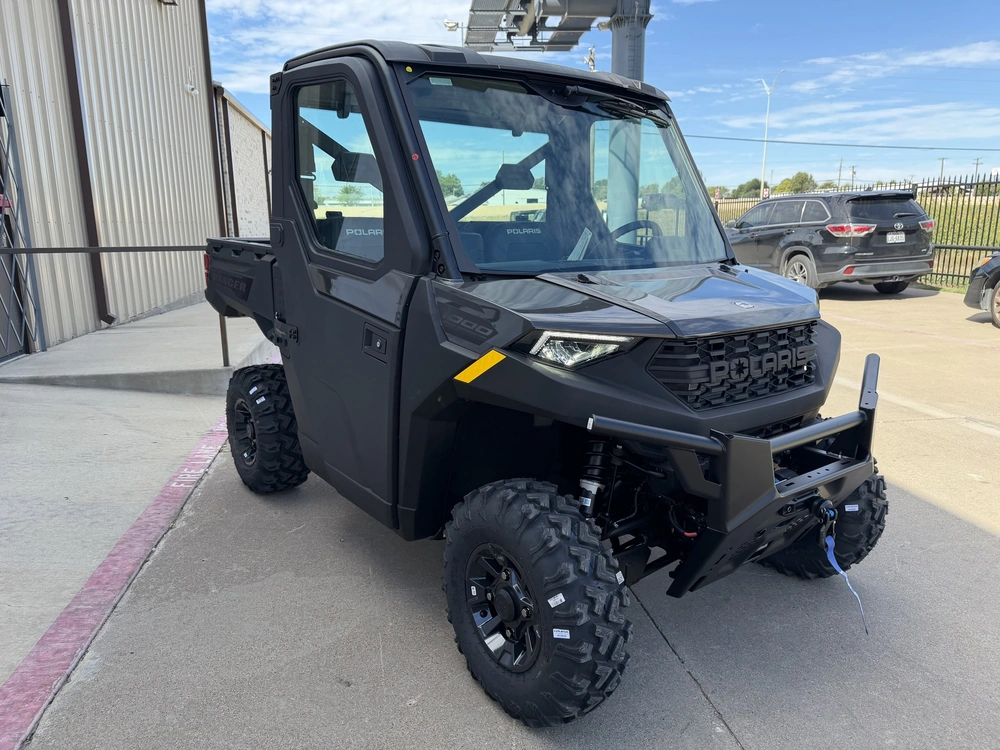 2027 Polaris Ranger 1000 Cab - Granite Gray
