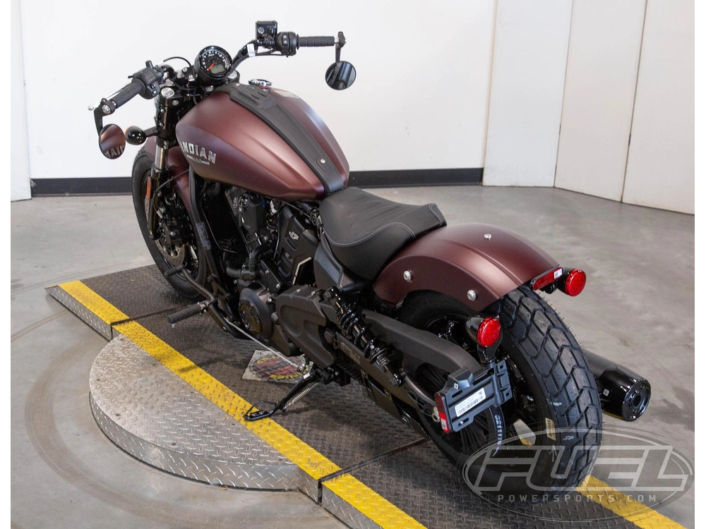 2026 Indian Motorcycle Scout Bobber- Maroon Metallic Smoke