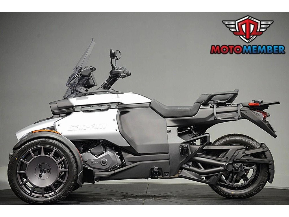 2025 Can-am Canyon