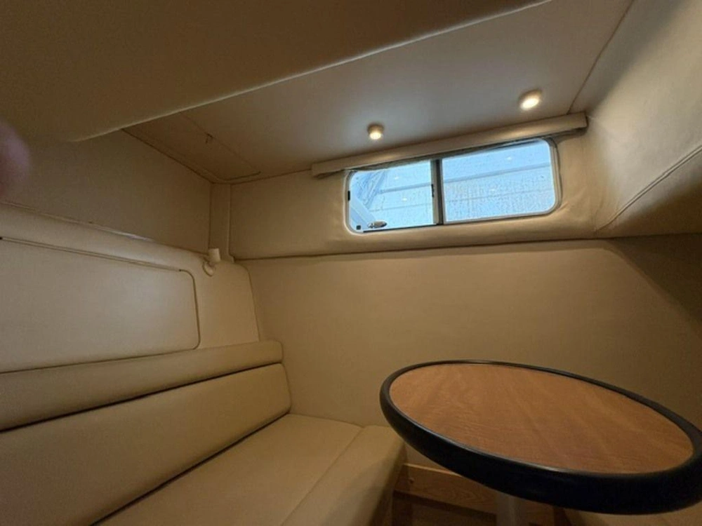 2003 Maxum Marine 330