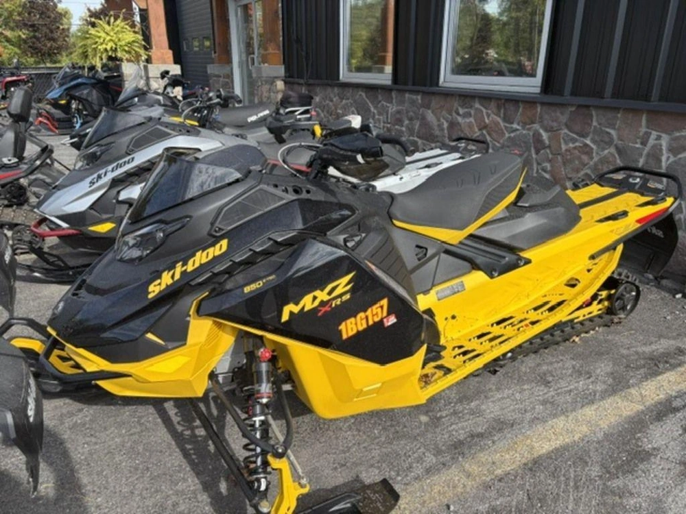 2025 Ski-doo Mxz® X® 850 E-tec 137 Ice R. Xt 1.25_10.25 In_yellow
