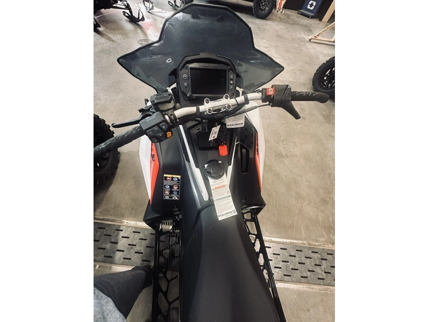 2027 Polaris Sno-27 850sb Xc146 1.35 Red 7s
