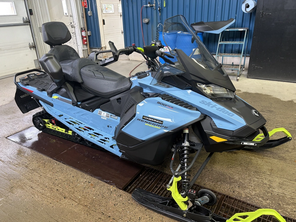 Ski-doo Renegade Enduro 900 Ace Turbo 2022