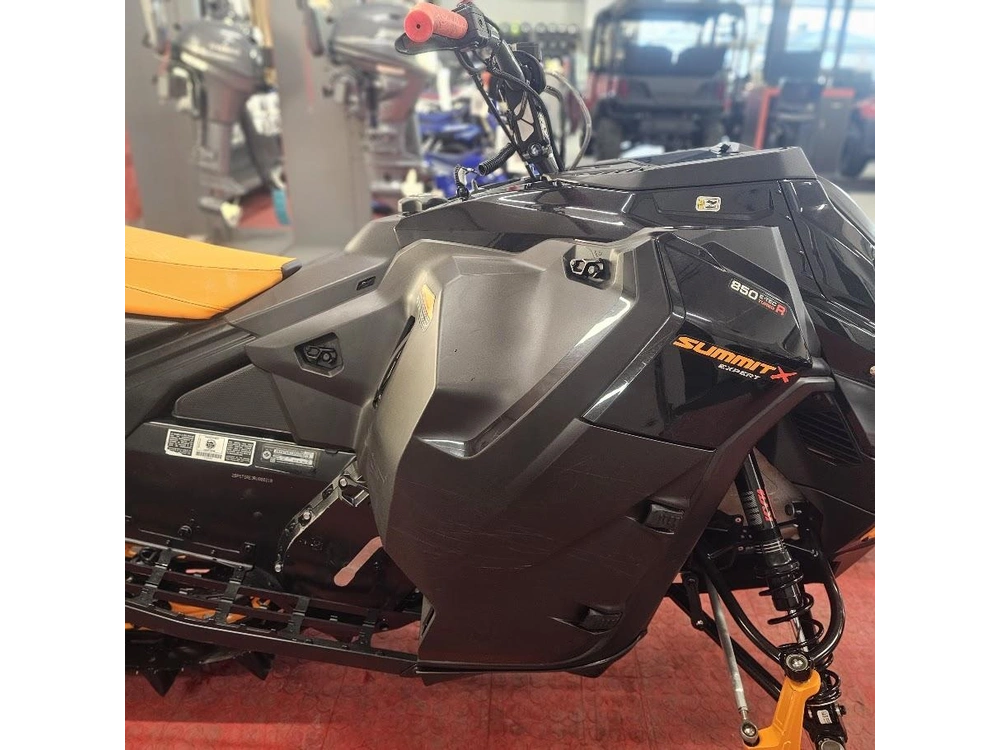 2024 Bombardier 850 Summit Expert 154 Turbo