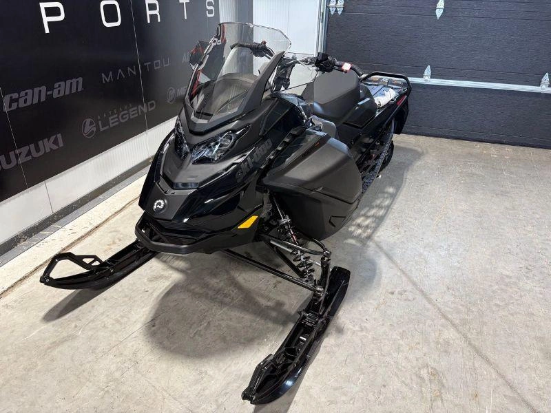 Ski-doo Renegade Adrenaline 900 Ace Turbo Ripsaw 1.25'' E.s. 2027