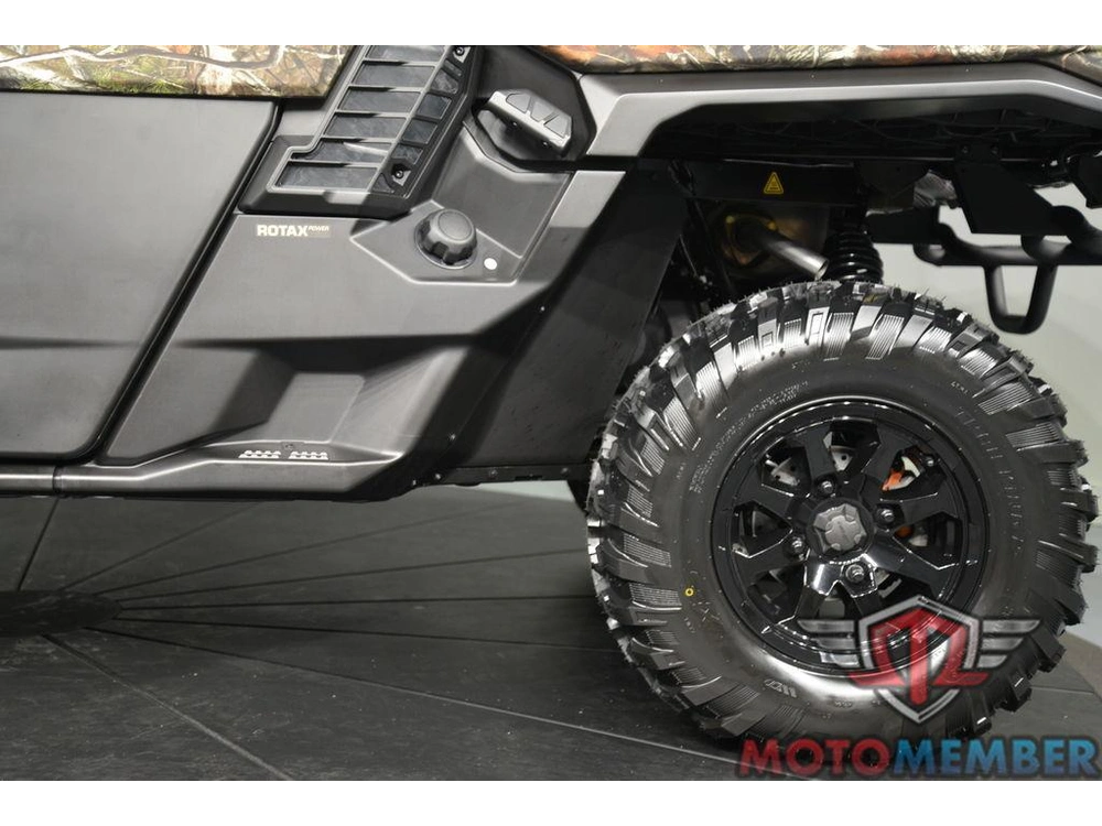 2026 Can-am Defender Max Xt Cab Hd11 With 10.25 In. Infotainment Dark Wildland Camo