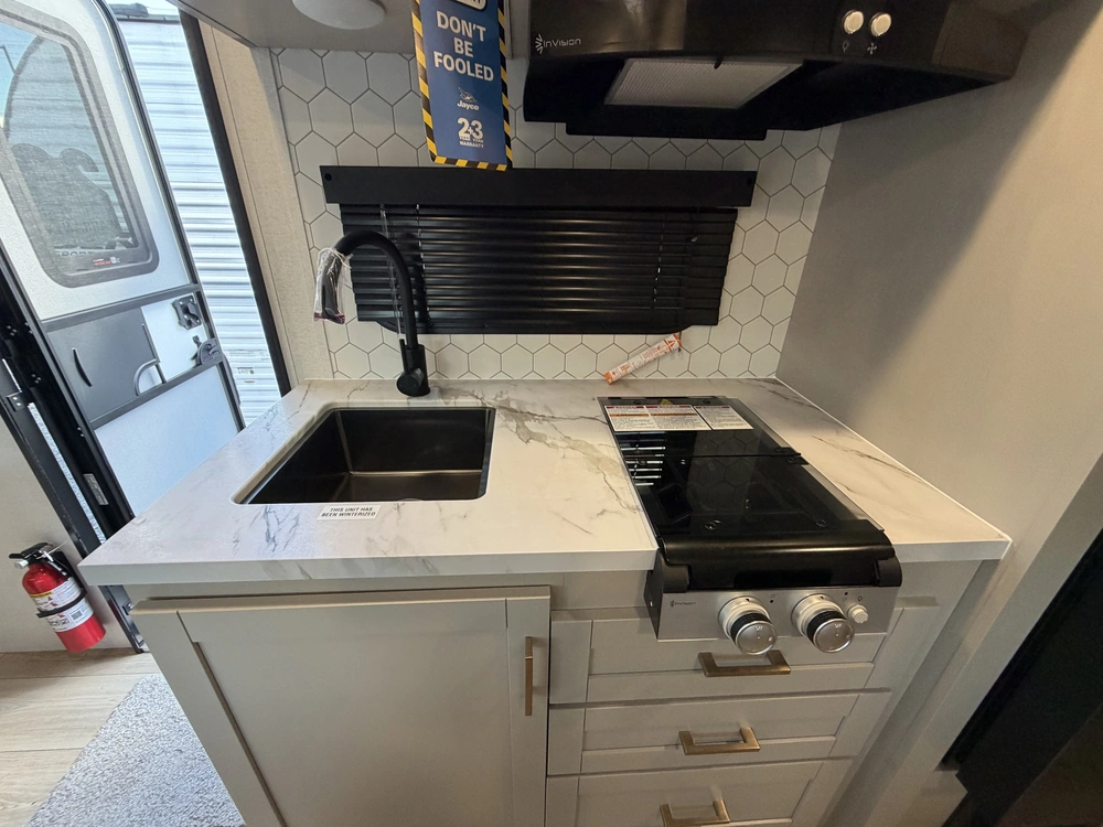 Jayco Jay Feather Air 16db 2027
