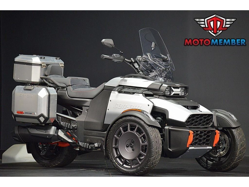 2025 Can-am Canyon Xt