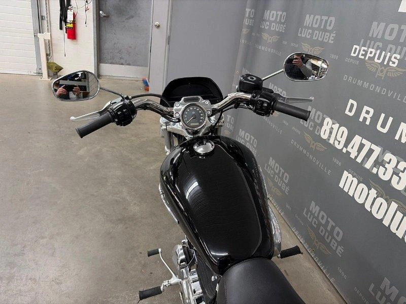 2015 Harley-davidson Xl1200c Sportster 1200 Custom