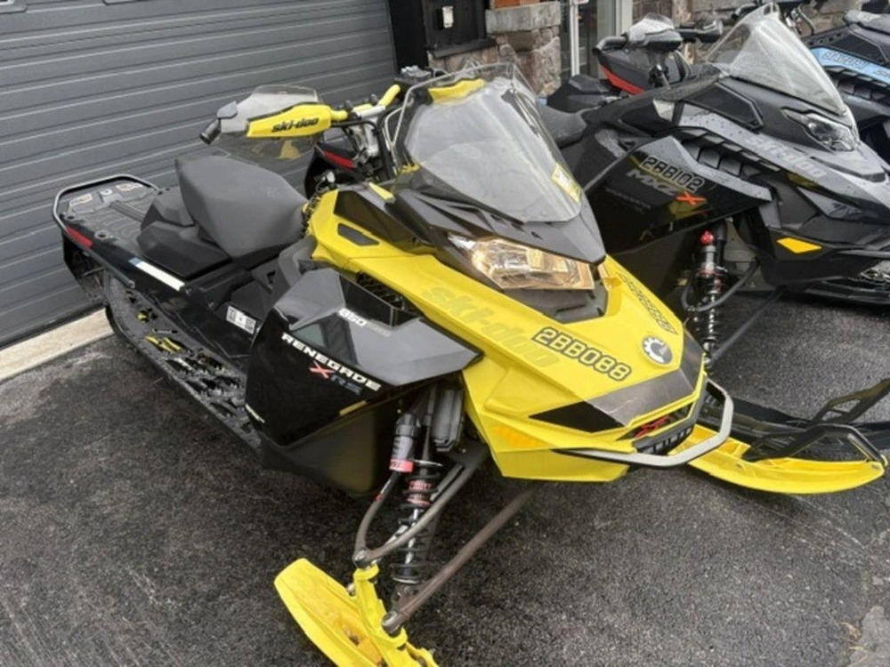 2021 Ski-doo Renegade® X-rs® Rotax® 850 E-tec® Ripsaw 1.25 Yellow_lcd