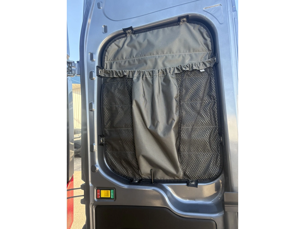 2021 Ford Transit Pura Vida