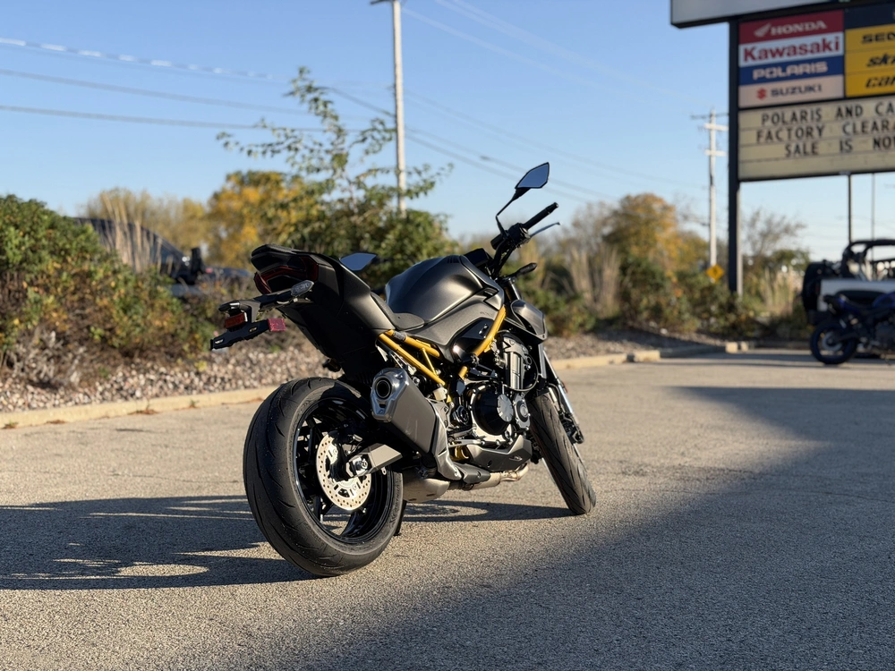 2026 Kawasaki Z900 Abs