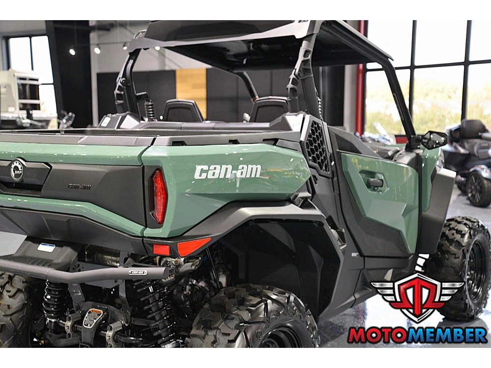 2026 Can-am Commander Dps 700