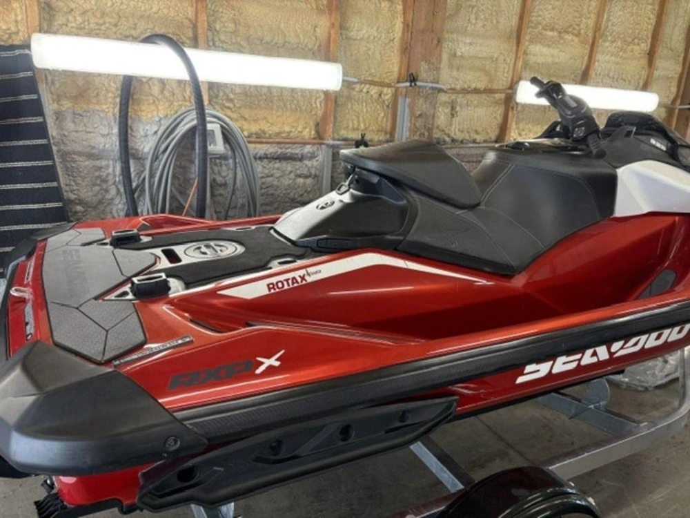 2024 Sea-doo Rxp®-x® 325 Ibr Fiery Red Premium