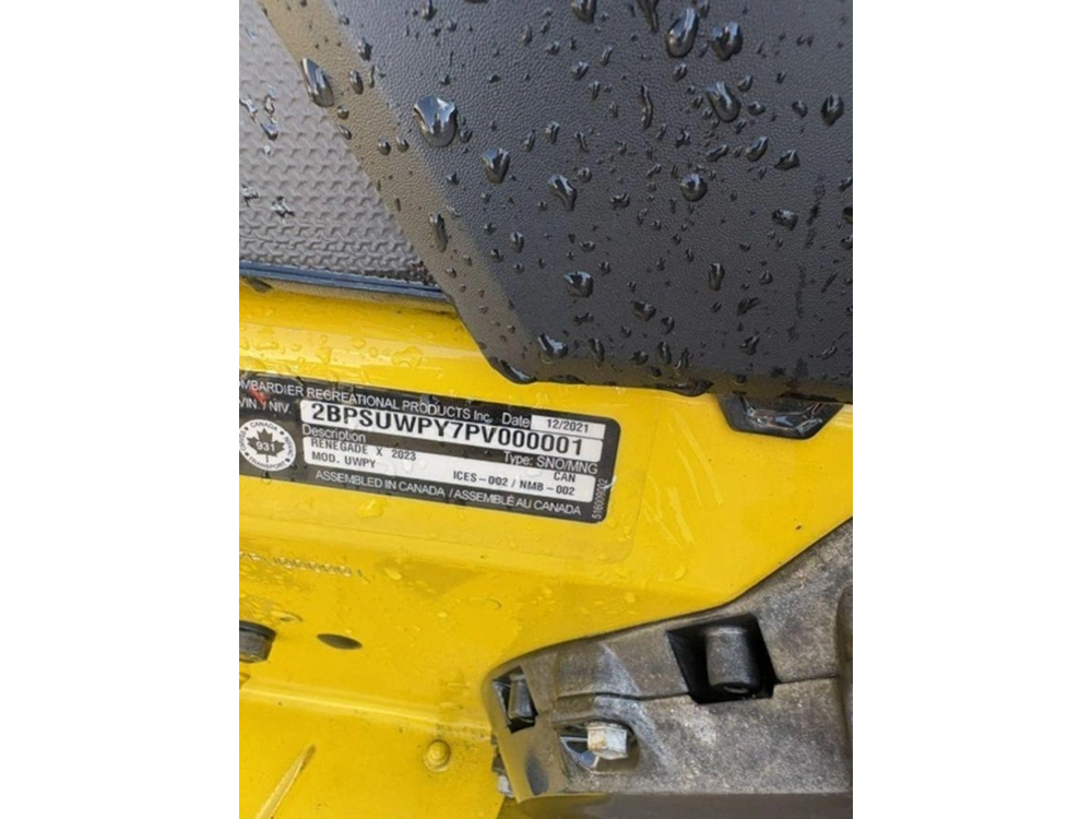 2023 Ski-doo Renegade® X® 850 E-tec Ripsaw 1.25_10.25 In. / Yellow